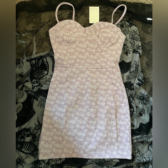 Emory Park
FLORAL SPAGHETTI STRAP MINI DRESS - Picture 2 of 5